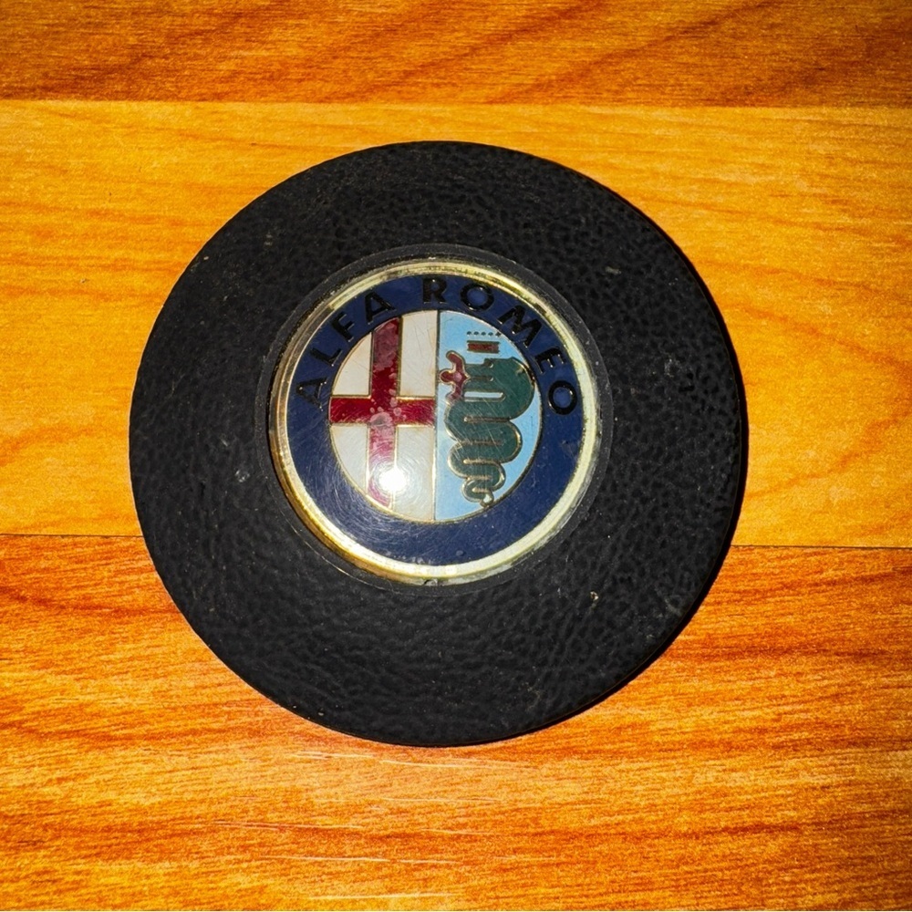 Alfa Romeo 1982-1985 Spider Veloce steering BLACK W/ Colored Logo OEM Cover RARE